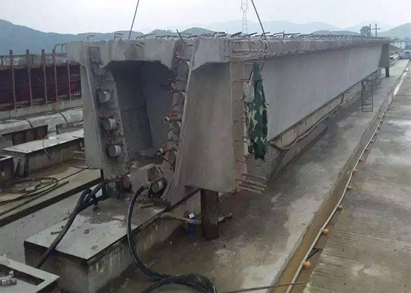 你相识压浆料真空辅助压浆的道理吗？？？？？